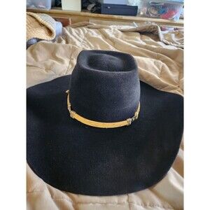 Cavender's Black Felt Cowboy Hat Sz 6 3/4 to 6 7/8 Faux Ostrich Band